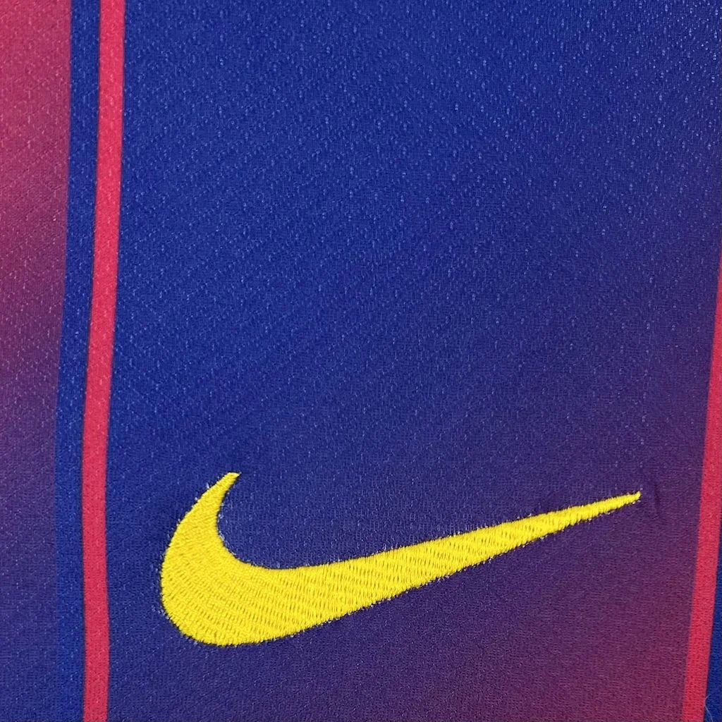 2025/2026 Barcelona Home Football Shirt 4