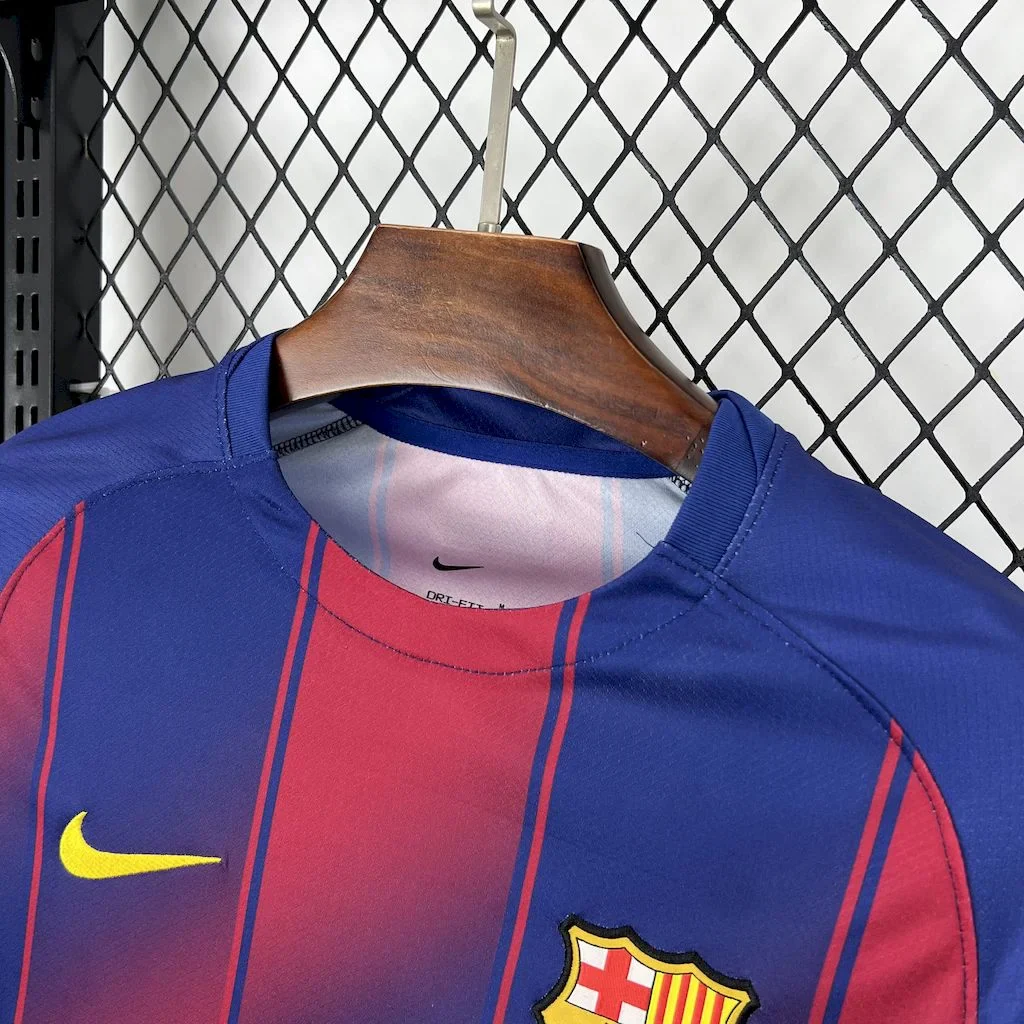 2025/2026 Barcelona Home Football Shirt 7