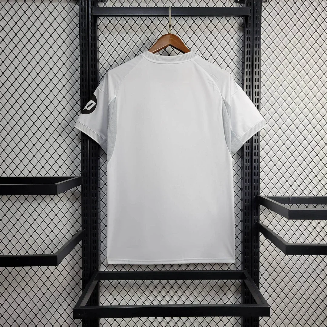 2025/2026 Real Madrid Home Football Shirt alternate view