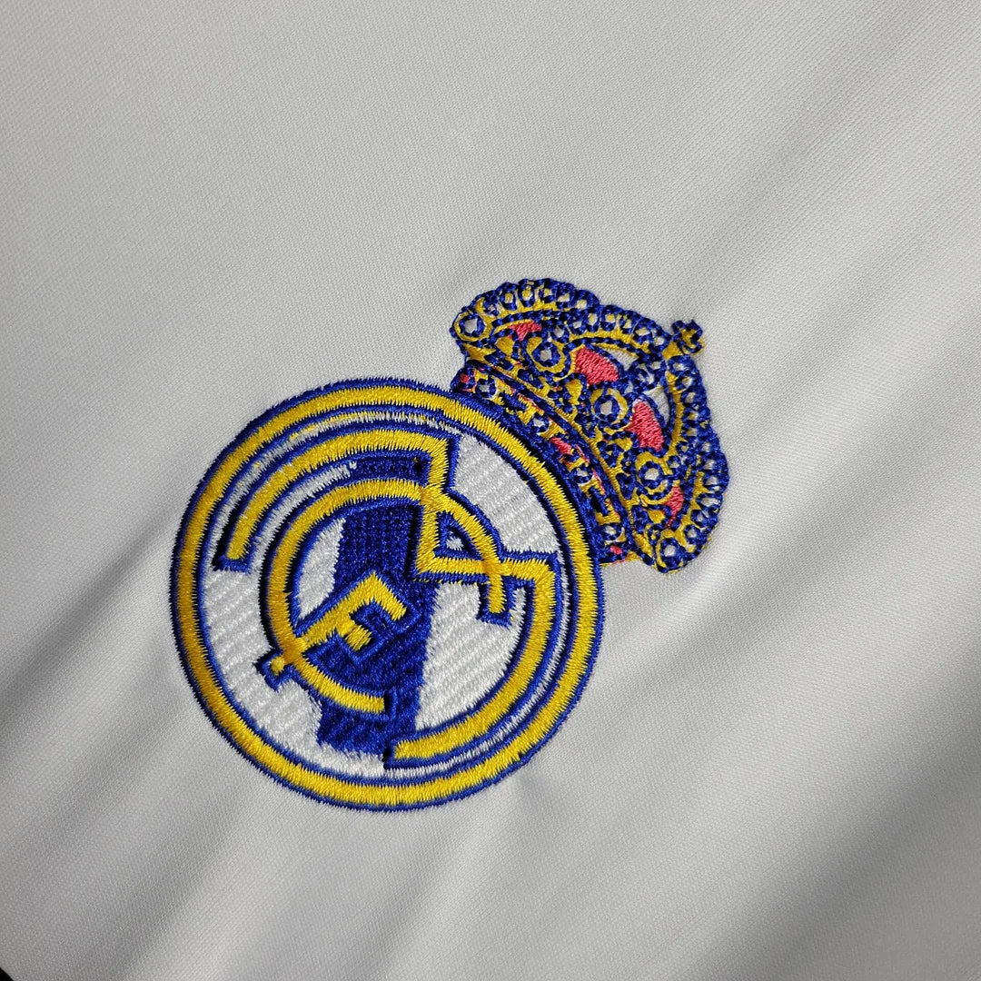 2025/2026 Real Madrid Home Football Shirt 4
