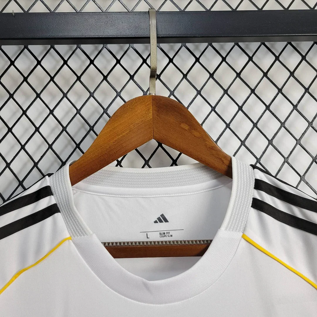 2025/2026 Real Madrid Home Football Shirt 7