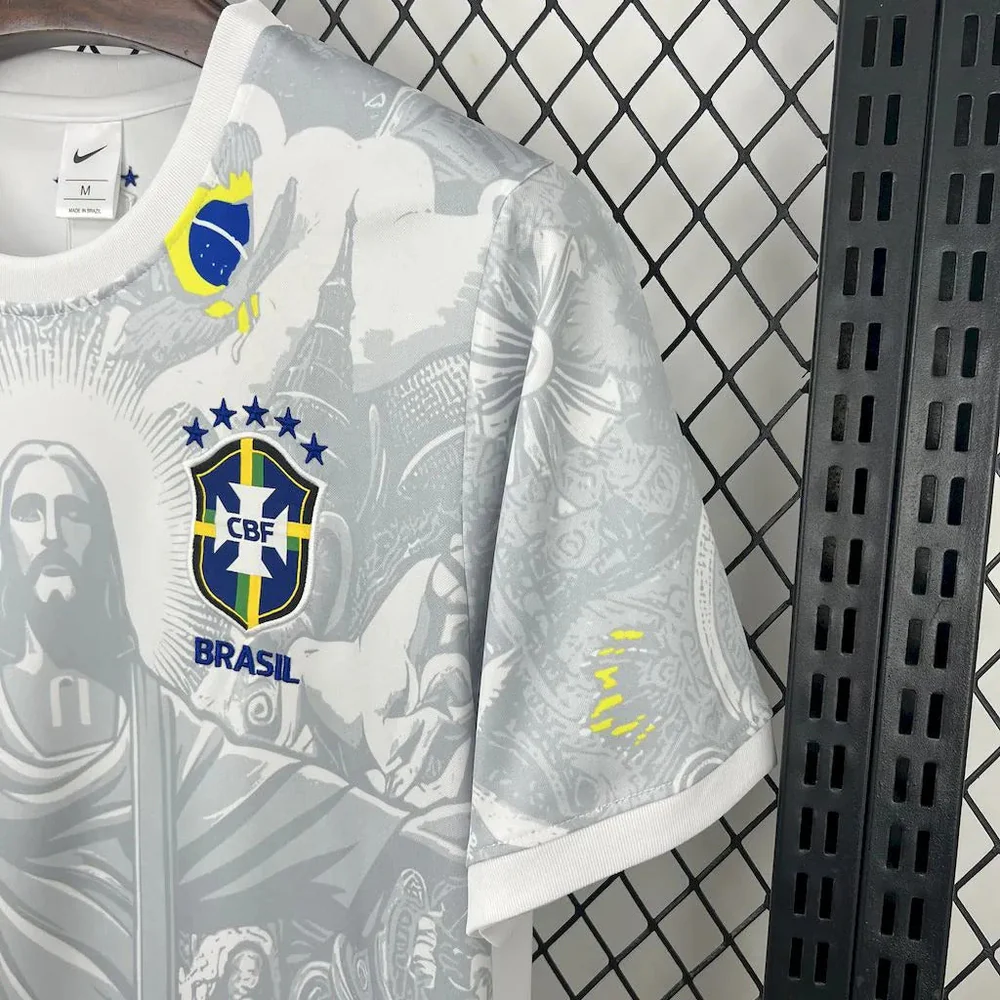 Brazil Cristo White Kit 6