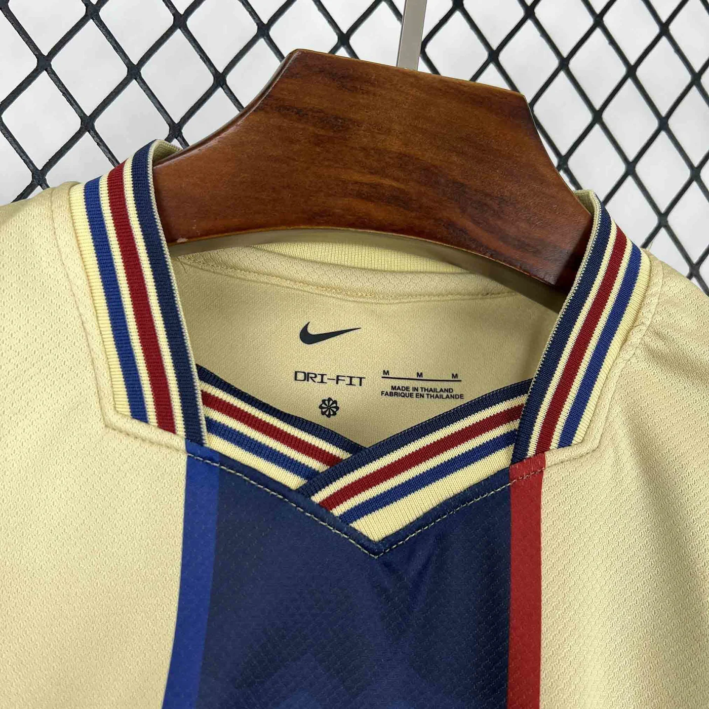 Barcelona Gold Dream Kit 4