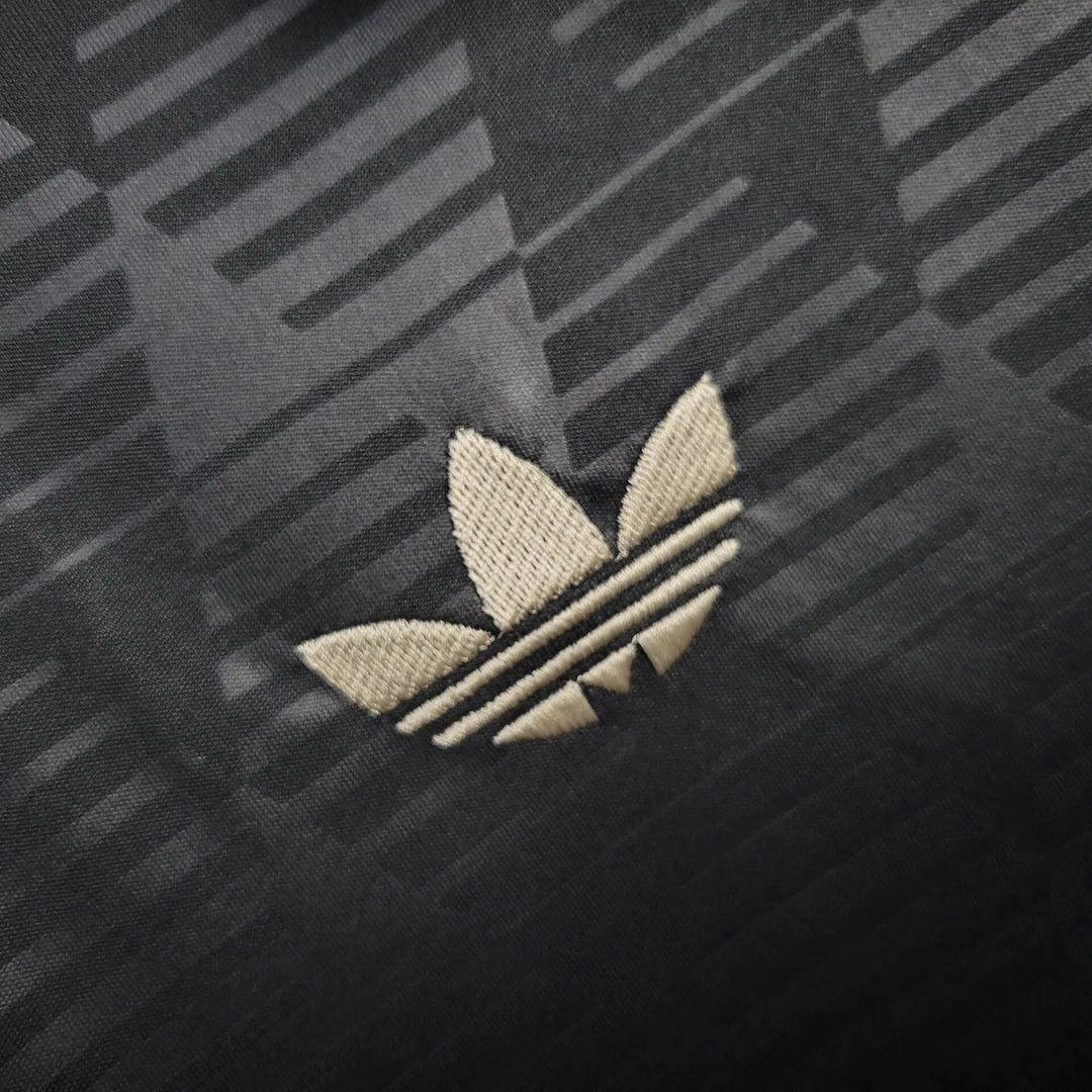 2024/2025 Bayern Oktoberfest Special Edition black 3