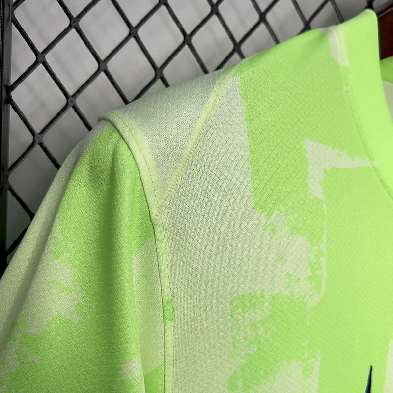 Barcelona 24/25 Lime Kit 3