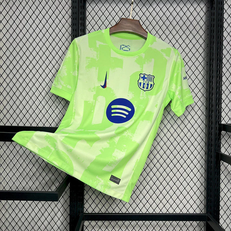 Barcelona 24/25 Lime Kit 7
