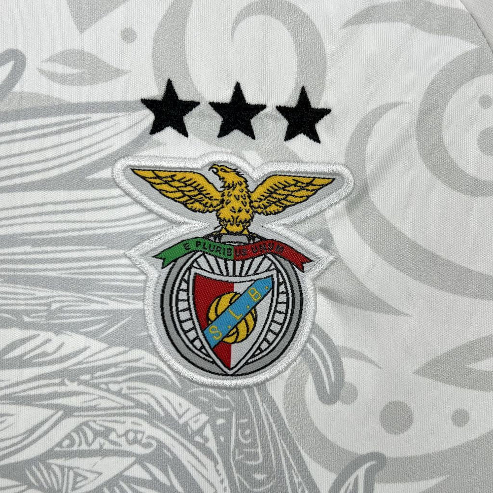 Benfica White Eagle Kit 3