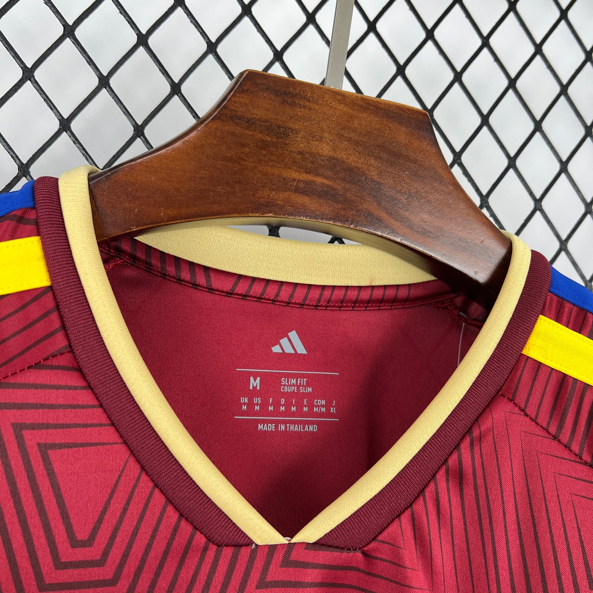 Venezuela 2026 Home Kit alternate view