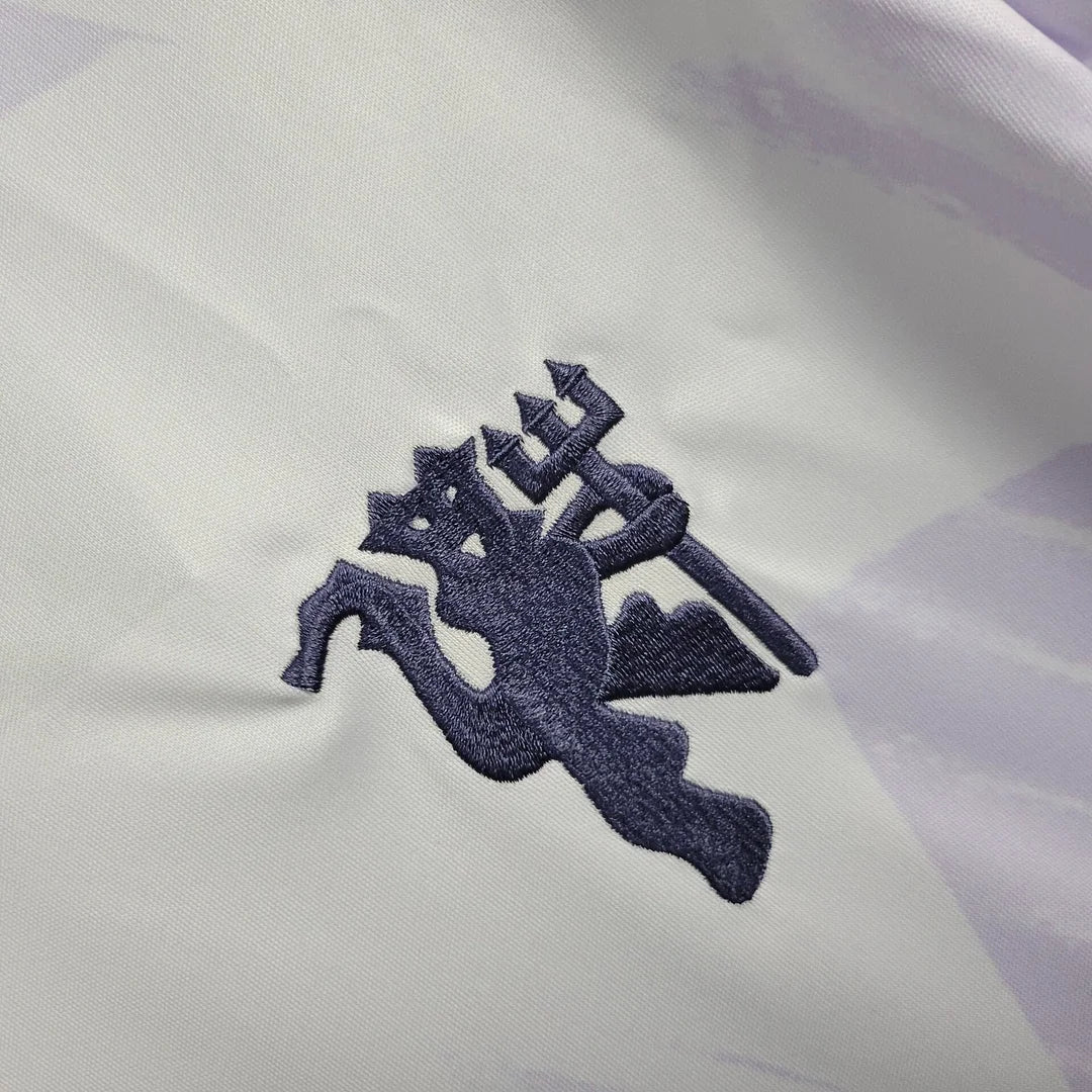 2025/2026 Manchester United Away Football Shirt 4