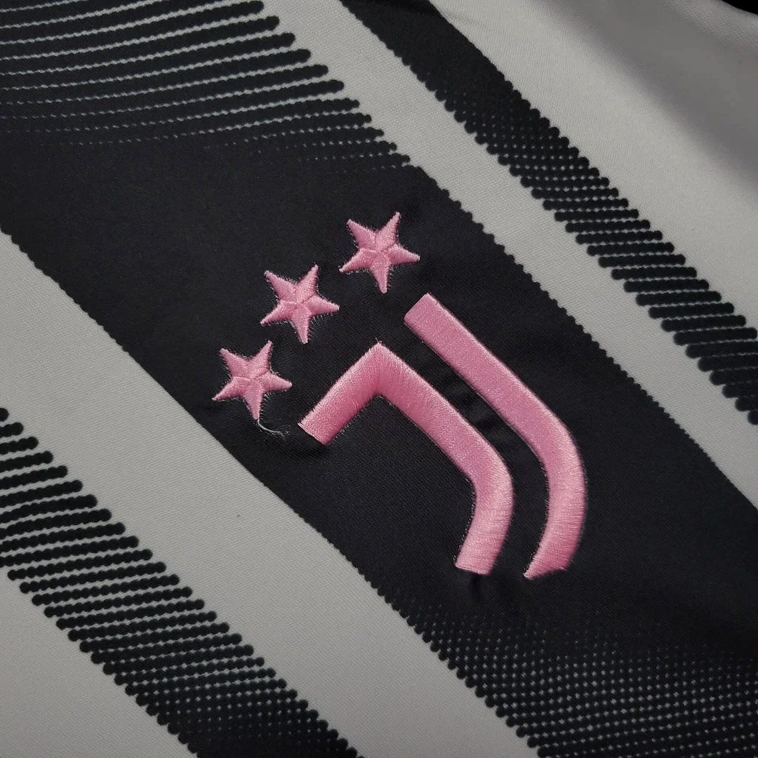 2025/2026 Juventus Home Football Shirt 4