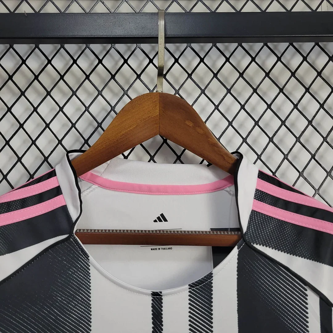 2025/2026 Juventus Home Football Shirt 7