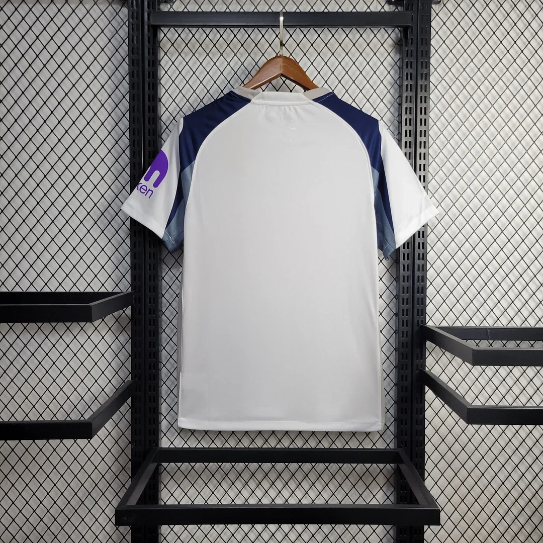 2025/2026 Tottenham Hotspur Home Football Shirt alternate view