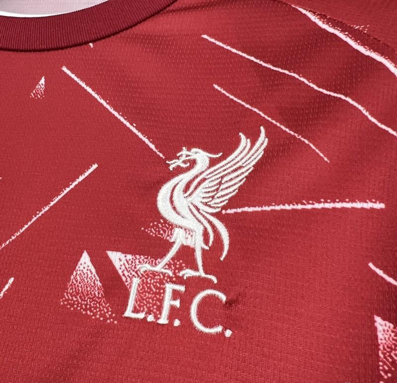 2026/2027 Liverpool Home Football Shirt 4