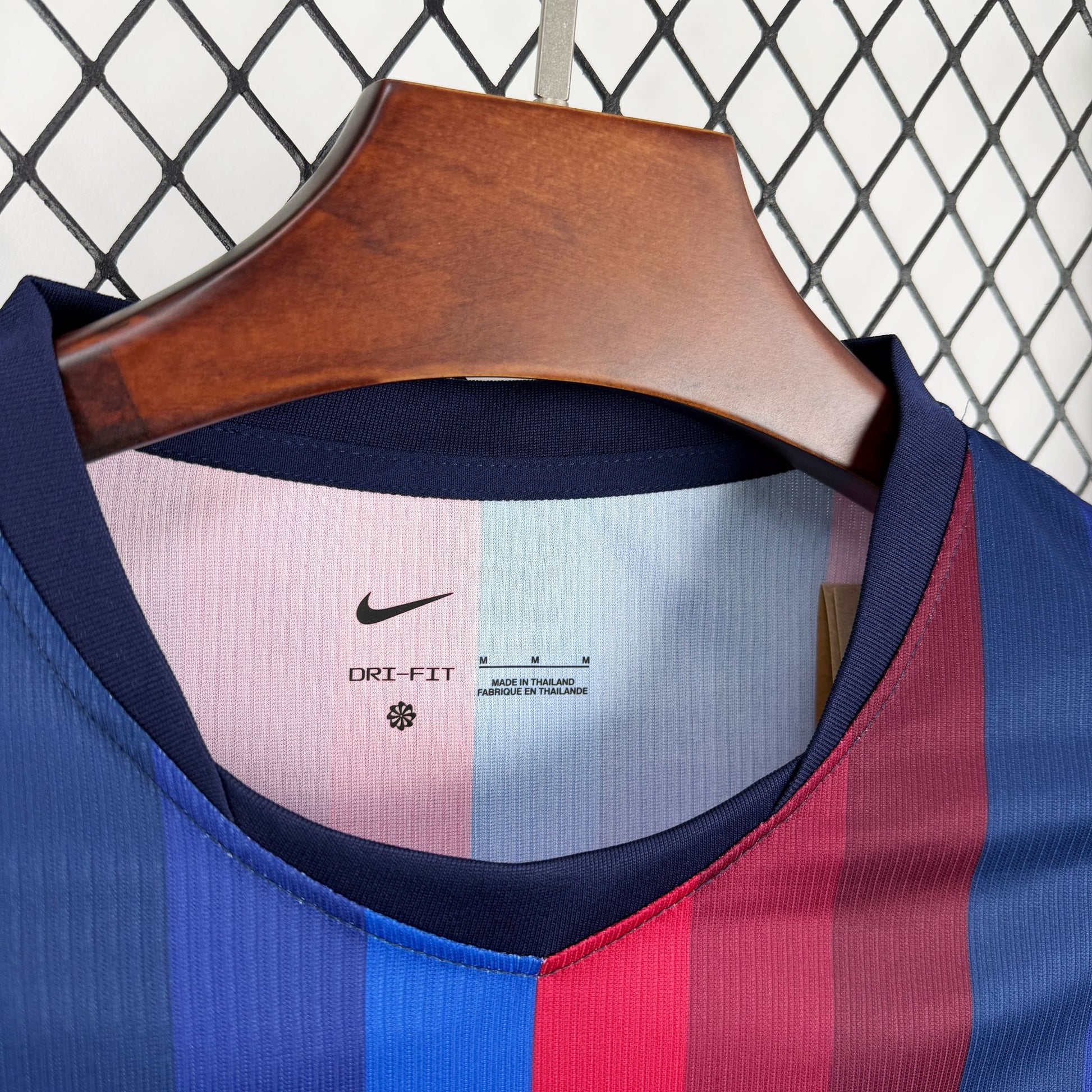 2026/2027 Barcelona Home Football Shirt 5