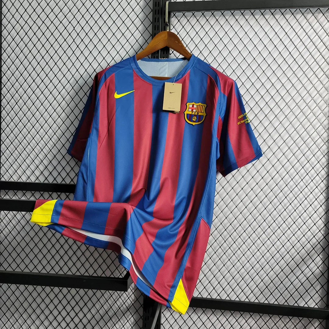 2005/2006 Retro Barcelona Home Football Shirt 3
