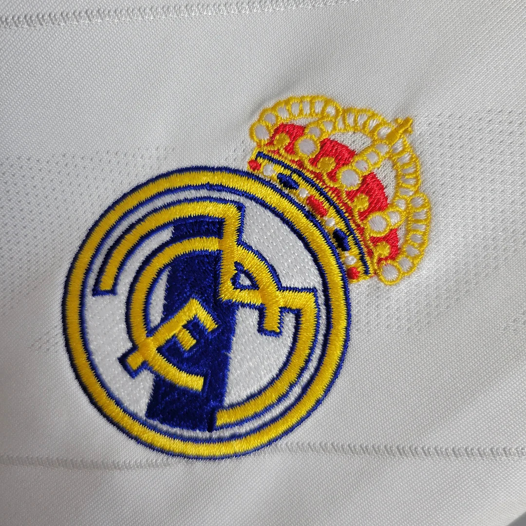 2017/2018 Retro Real Madrid Home 6