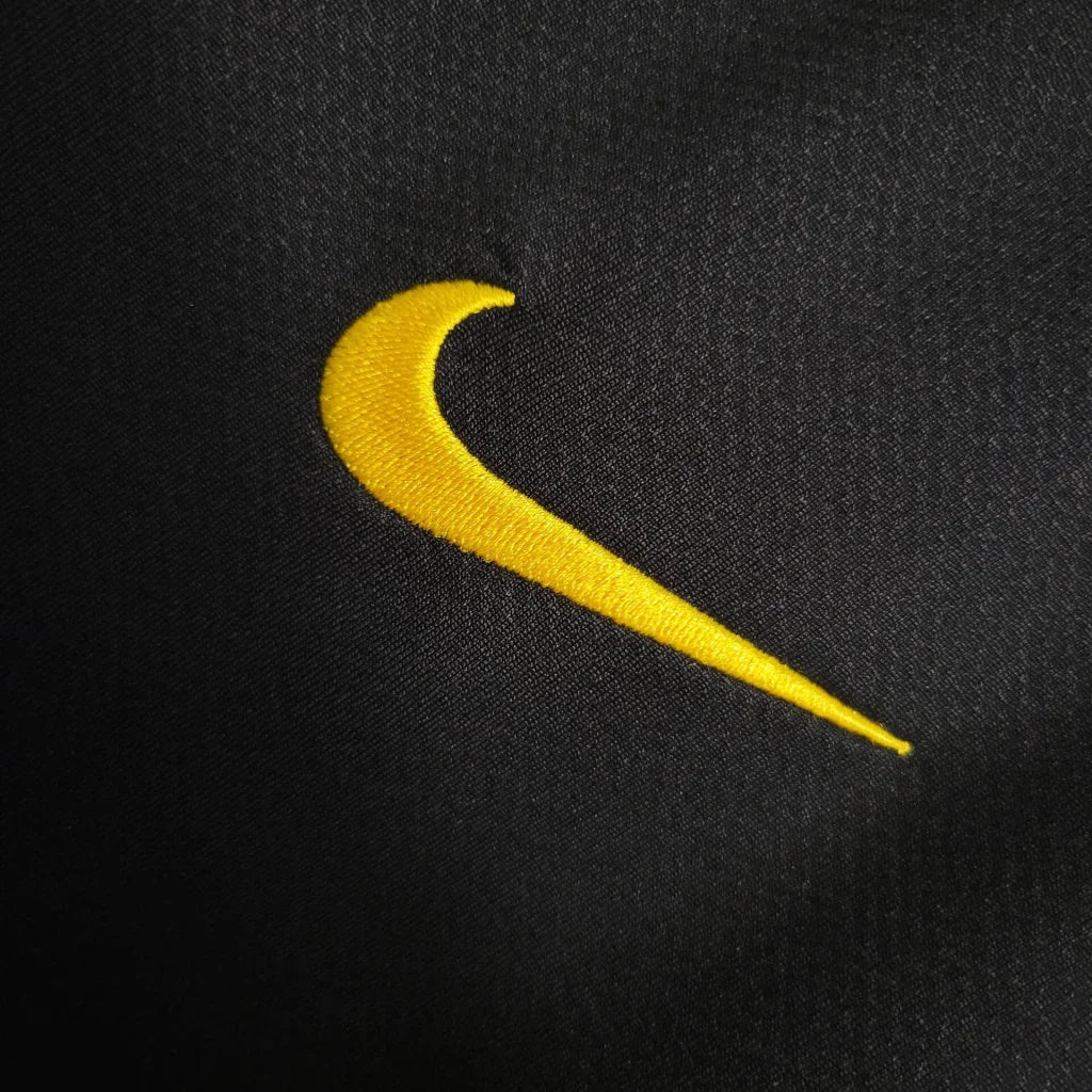 2006 Retro Portugal Away Football Shirt 5