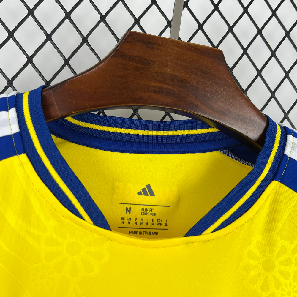 Sweden 2026 Home Kit alternate view