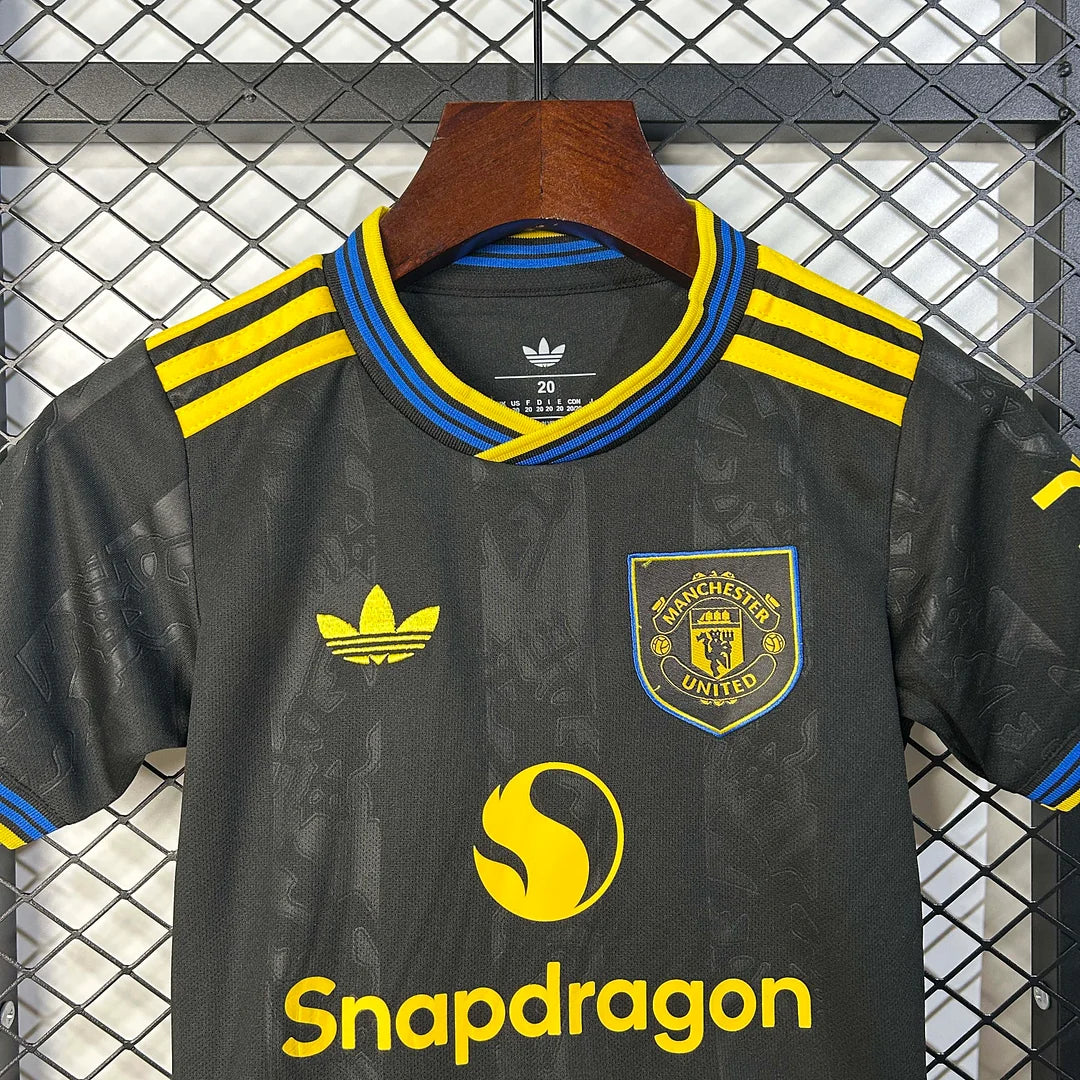 2025/2026 Manchester United Third Away Football Shirt Kids Size 3