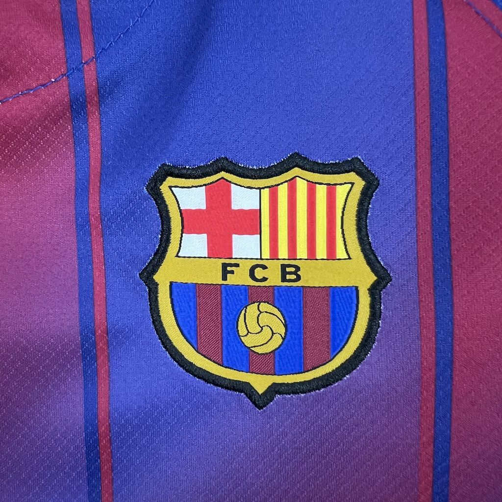 Womens 2025/2026 Barcelona Home Football Shirt 4